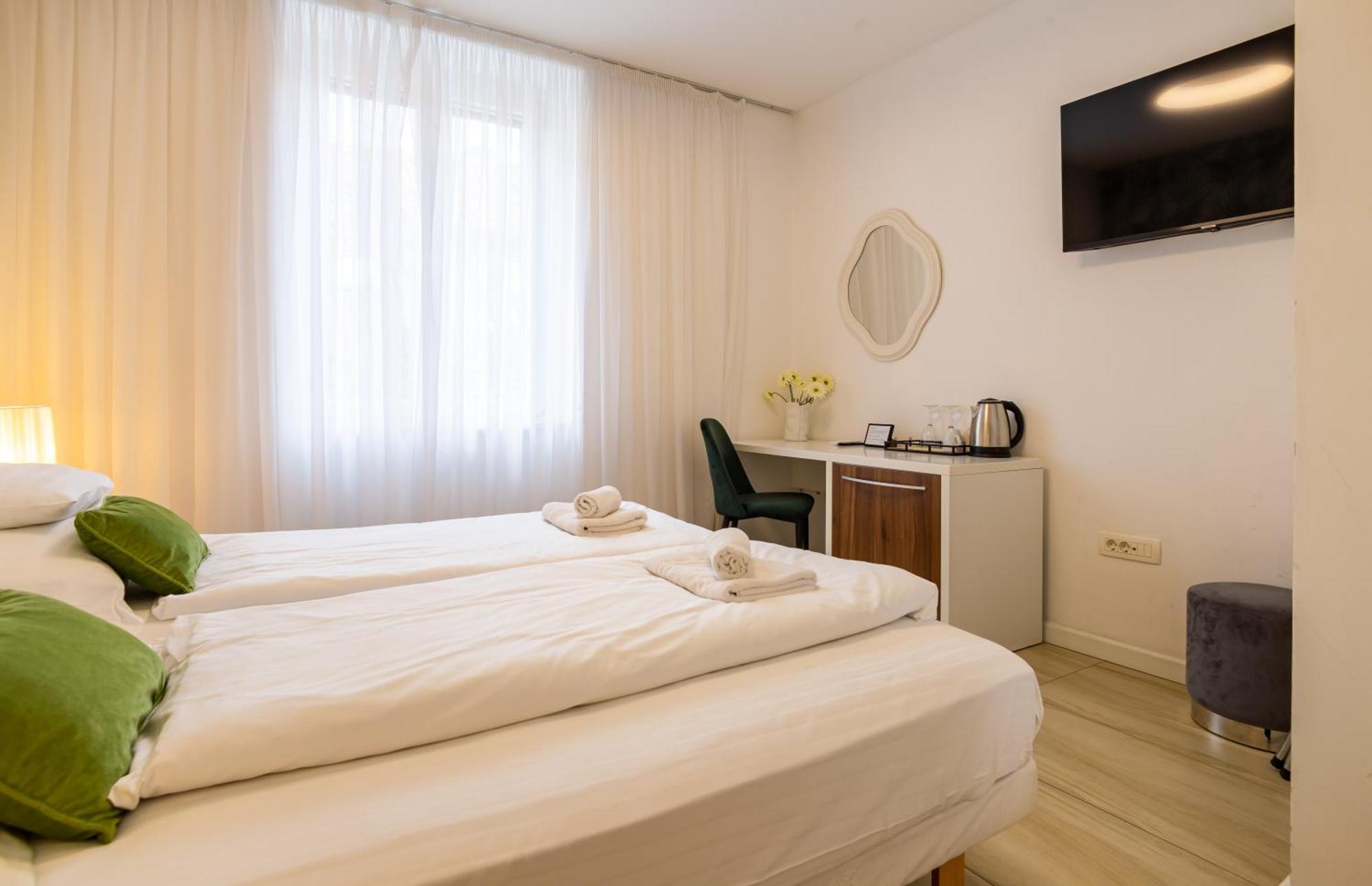 Apartments & Rooms Graso Spalato Esterno foto